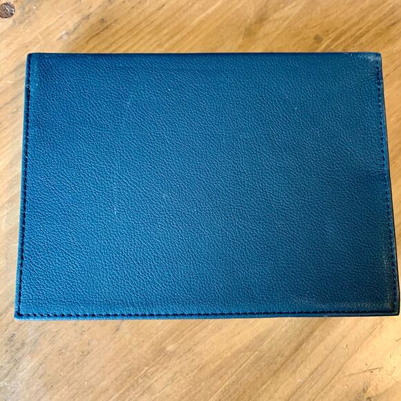 Maserati Ghibli 2016 Owner's Manual Factory Glovebox Book Leather Case DVD OEM - Picture 3 of 11